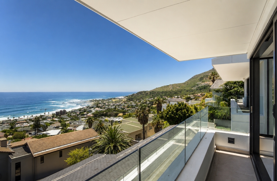 3 Bedroom Property for Sale in Camps Bay Western Cape
